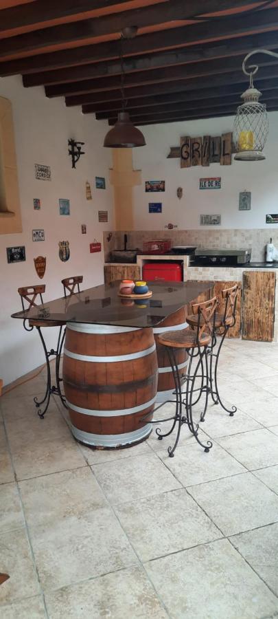 Bed and Breakfast Fenetre Sur Les Alpilles Saint-Martin-de-Crau Exteriér fotografie